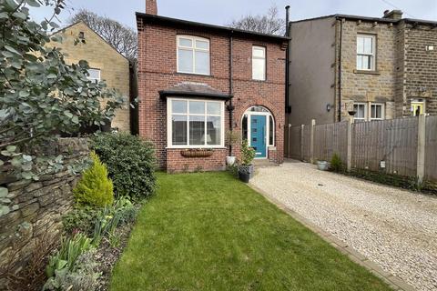 4 bedroom detached house for sale, Scott Hill, Clayton West, Huddersfield, HD8 9PE