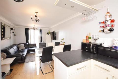 2 bedroom apartment for sale, Quayside, Stoke-On-Trent