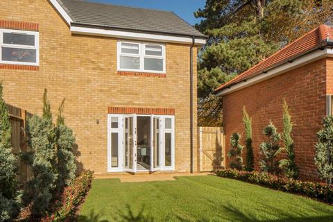2 bedroom semi-detached house for sale - The Vyne, Home 119 at Fontwell Meadows  Fontwell Avenue ,  Fontwell  BN18
