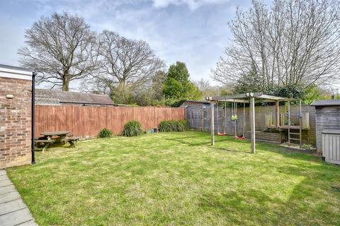 3 bedroom semi-detached bungalow for sale - Limes Close, Tenterden