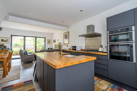 3 bedroom semi-detached house for sale - Curzon Terrace, South Bank, York