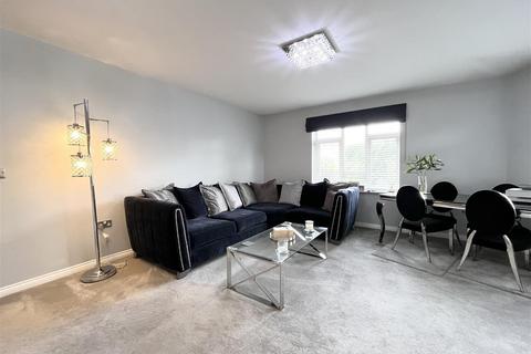 2 bedroom flat for sale - Thimble End Court, Sutton Coldfield