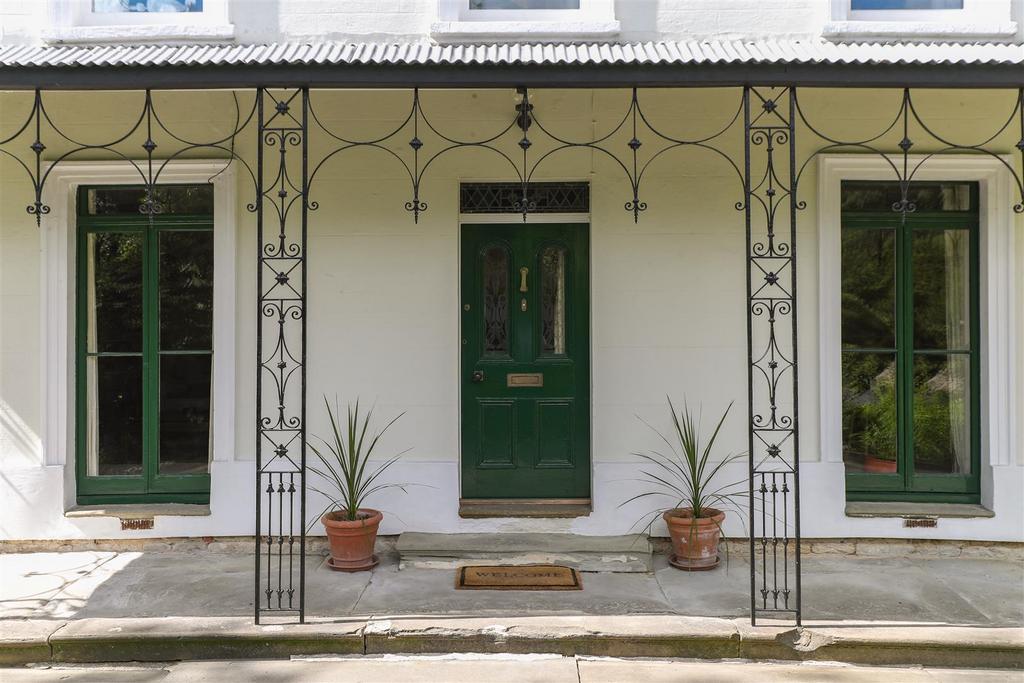 Ph21 5237777.jpg