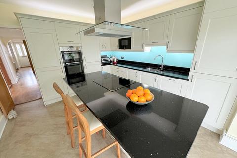 41 Brampton Road, Oakdale, Poole, BH15 3RE
