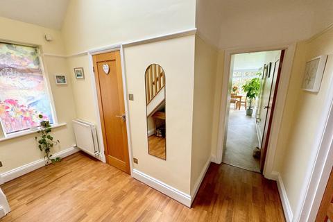 41 Brampton Road, Oakdale, Poole, BH15 3RE