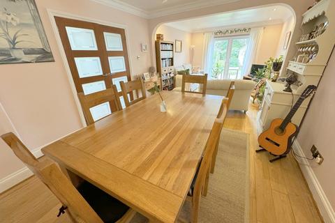 41 Brampton Road, Oakdale, Poole, BH15 3RE