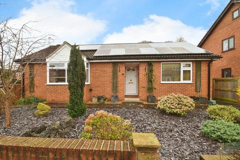 3 bedroom detached bungalow for sale, Favenfield Road, Thirsk YO7