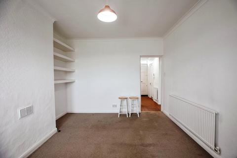 1 bedroom flat for sale, Renmuir Street, London SW17