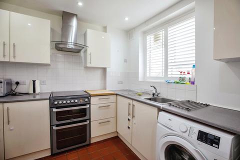1 bedroom flat for sale, Renmuir Street, London SW17
