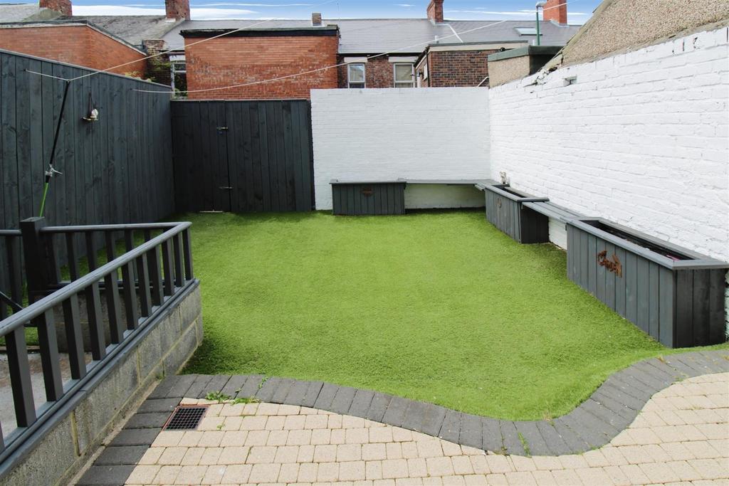 Garden 20 c.jpg