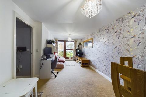 2 bedroom apartment for sale - Commonwealth Drive, Three Bridges, Crawley