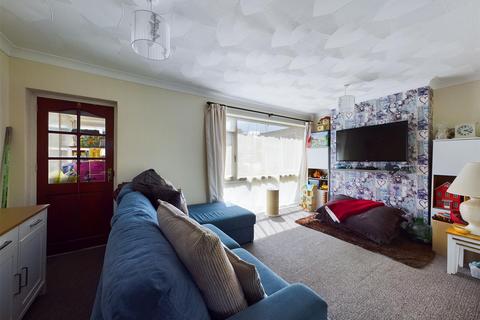 2 bedroom terraced house for sale - Fane Way, Rainham