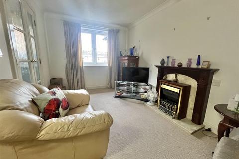 1 bedroom retirement property for sale, Maxime Court  Gower Road, Sketty, Swansea