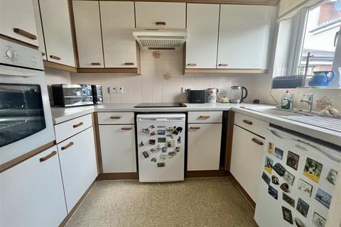 1 bedroom retirement property for sale, Maxime Court  Gower Road, Sketty, Swansea