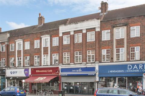 2 bedroom maisonette for sale, 54a Stoneleigh Broadway, Stoneleigh