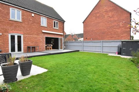 4 bedroom detached house for sale, Hawkmoth Close, Tewkesbury GL20