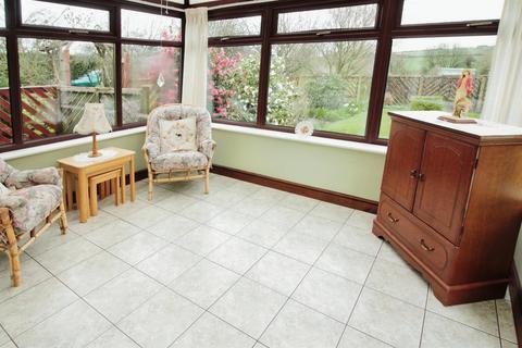 2 bedroom detached house for sale, Carr Lane, Wakefield WF3