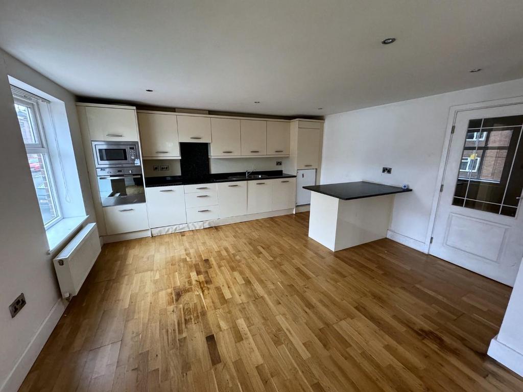 Kitchen/dining area