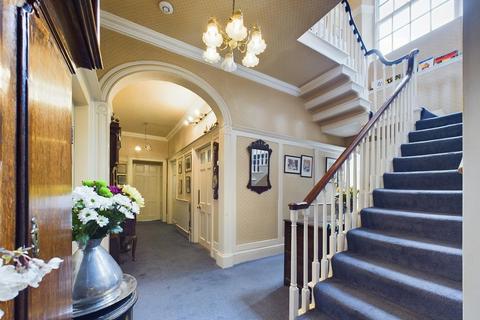 9 bedroom detached house for sale - Willow Lodge, Steps Lane, Halifax, HX6 2JL