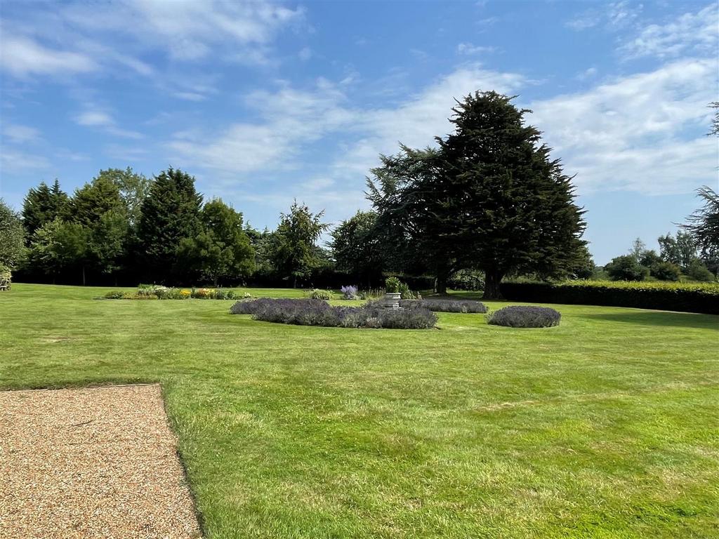 Communal Grounds