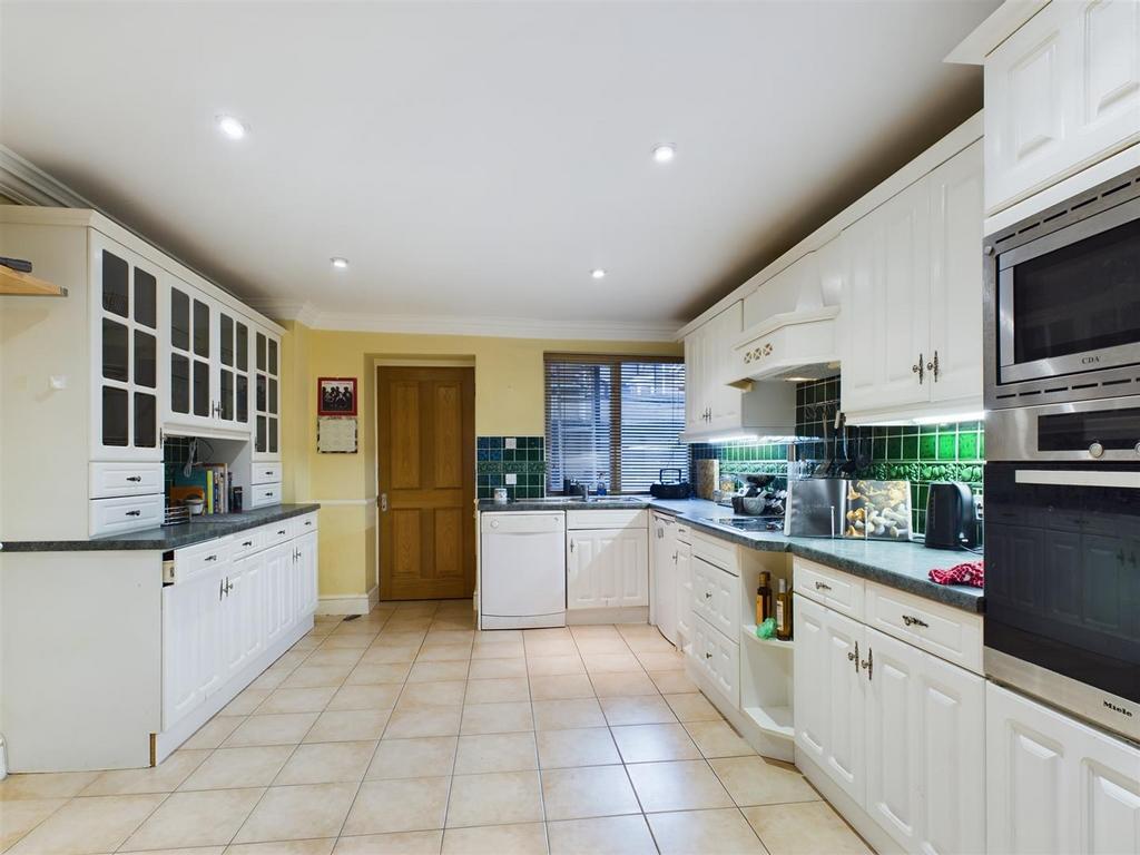 Priors Terrace, Tynemouth 3 bed apartment for sale £380,000