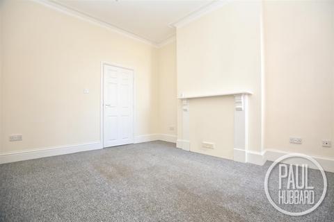 1 bedroom flat to rent, Battery Green Road, Lowestoft, Suffolk