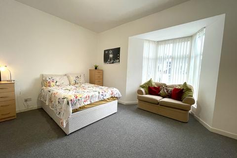 5 bedroom terraced house for sale, Cromwell Street, Swansea, SA1
