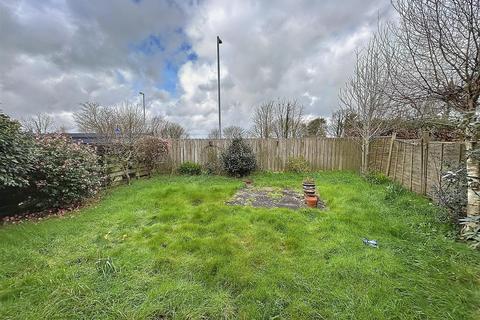3 Carne View Road, Probus, Truro, TR2 4HZ