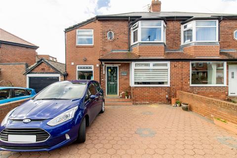 4 bedroom semi-detached house for sale, Briarsyde, Benton, Newcastle Upon Tyne