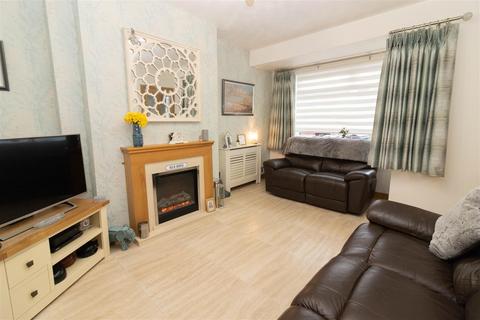 4 bedroom semi-detached house for sale, Briarsyde, Benton, Newcastle Upon Tyne