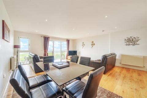 3 bedroom apartment for sale, Bredon Court, Newquay TR7