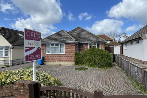 2 bedroom detached bungalow for sale, Willow Close, Poole BH16