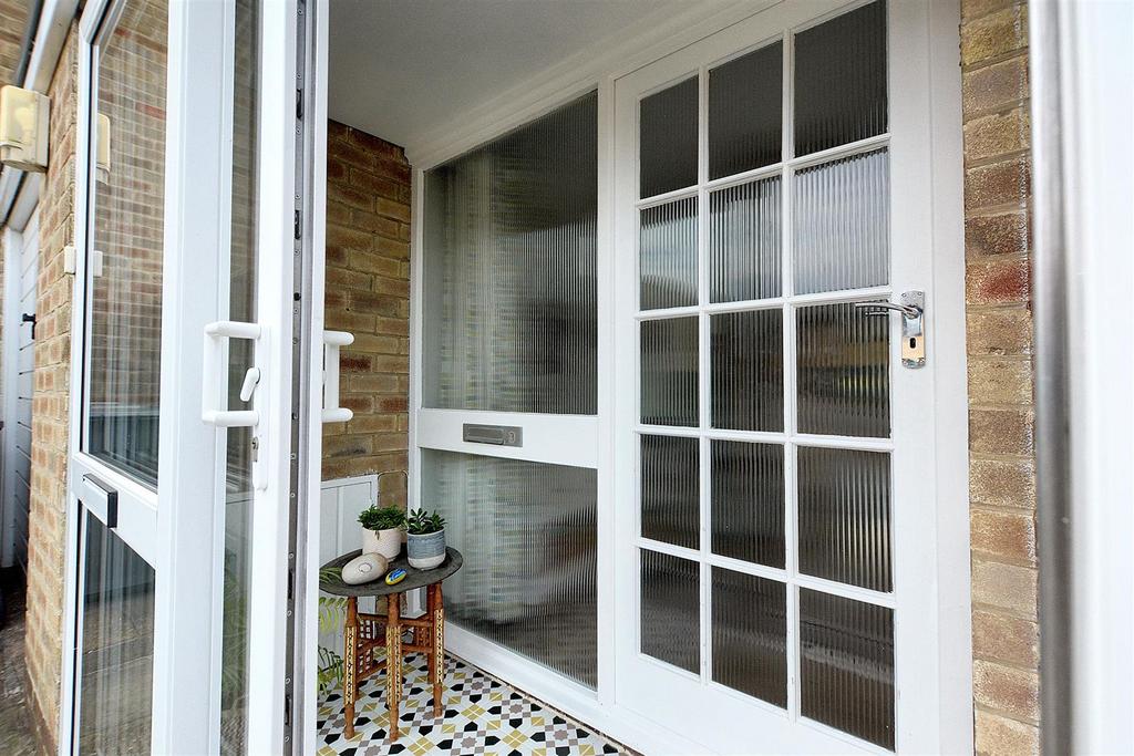 Porch.jpeg