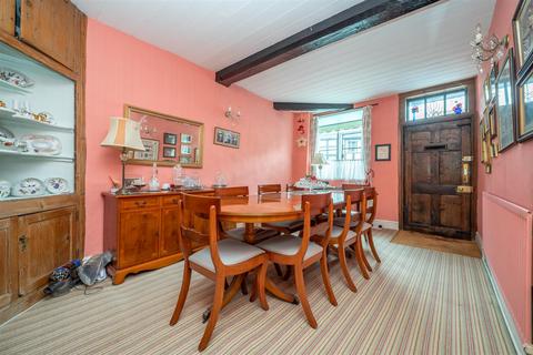 undefined, Henley Street, Alcester B49
