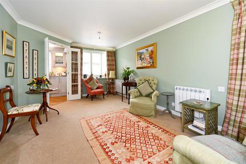 1 bedroom retirement property for sale, Queen Street, Arundel