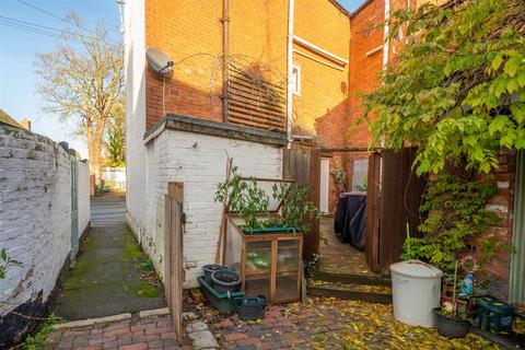 20 Evesham Street, Alcester, B49 5DW