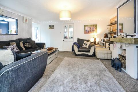 3 bedroom terraced house for sale, Covehite Court, Haverhill CB9