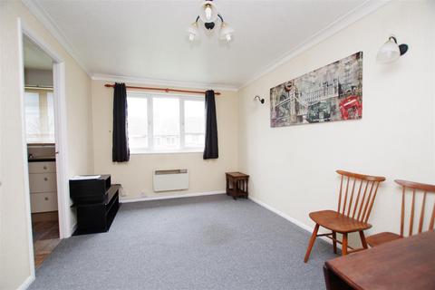 1 bedroom maisonette to rent - Longstock Court, Swindon SN5
