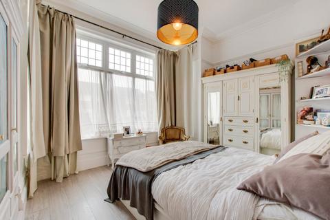 Flat 1, 25 The Drive, Sidcup, DA14 4ER