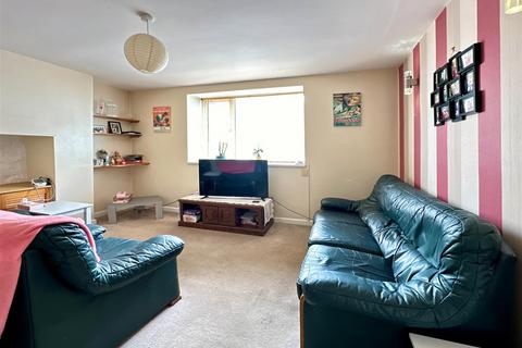 2 bedroom flat for sale, Overgang Road, Brixham