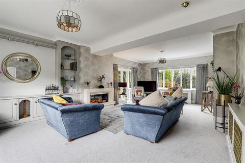 5 bedroom detached house for sale, Oundle Drive, Wollaton NG8