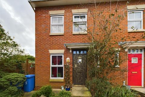 3 bedroom semi-detached house for sale, Wheeldale Court, Bridlington