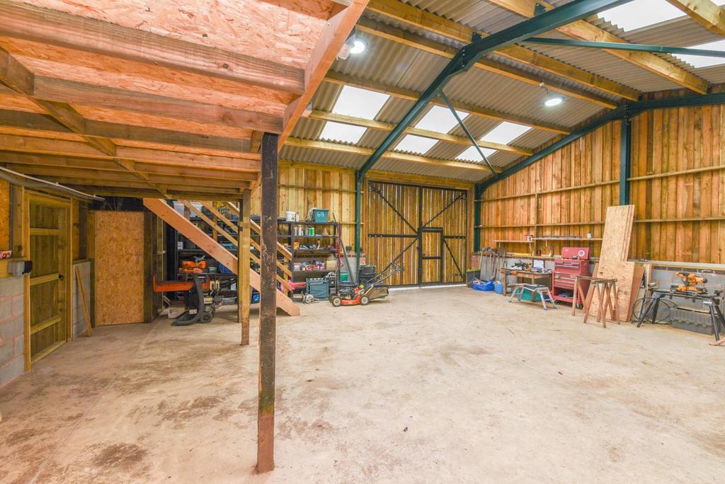 Barn