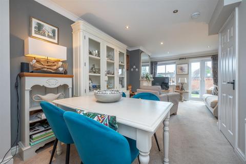 3 bedroom townhouse for sale, The Croft, Henley-In-Arden B95