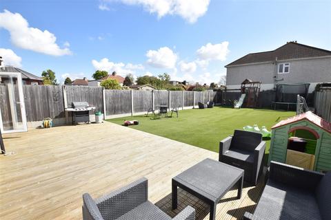 4 bedroom semi-detached house for sale, Gipsy Road, Welling DA16