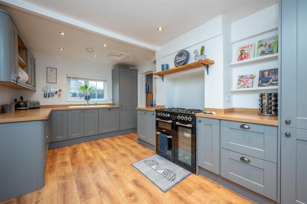 Breakfast Kitchen