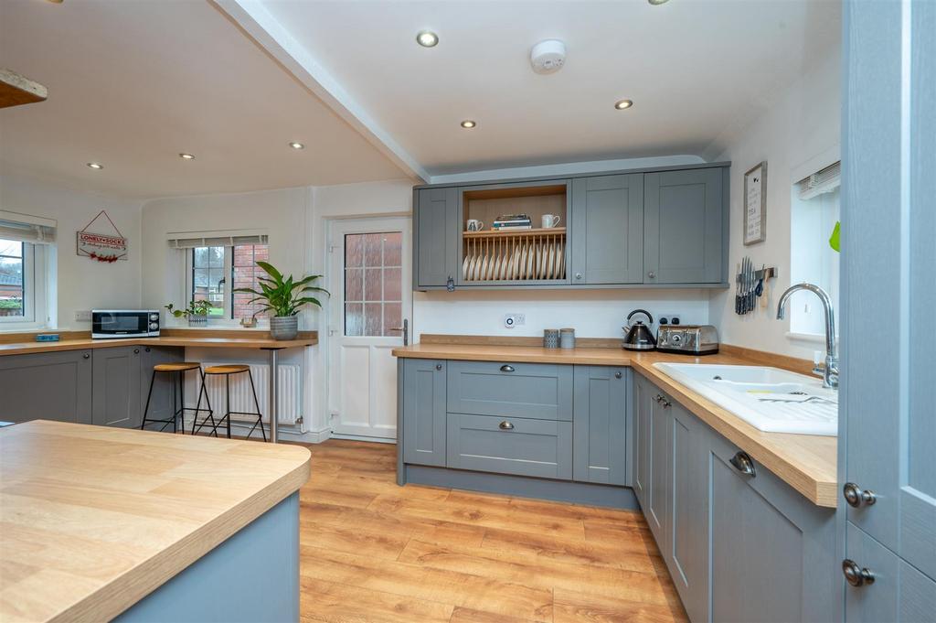 Breakfast Kitchen