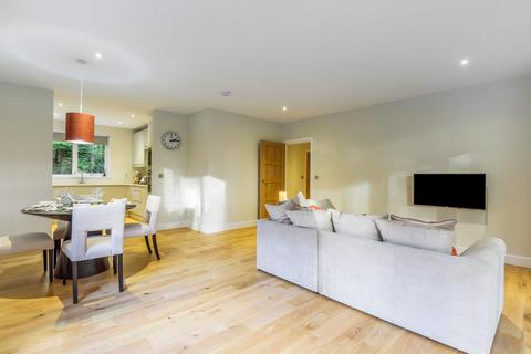 2 bedroom apartment for sale, St Francis House, Tekels Park, Camberley GU15