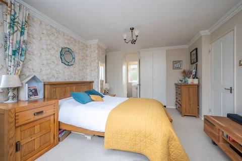 1, Wynstay Cottage The Green, Claverdon, Warwick, CV35 8LL
