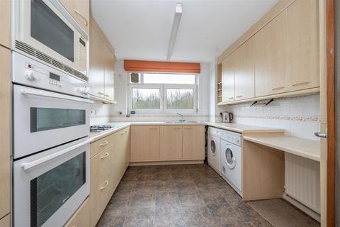 3 bedroom apartment for sale, Riverside Drive, Solihull B91